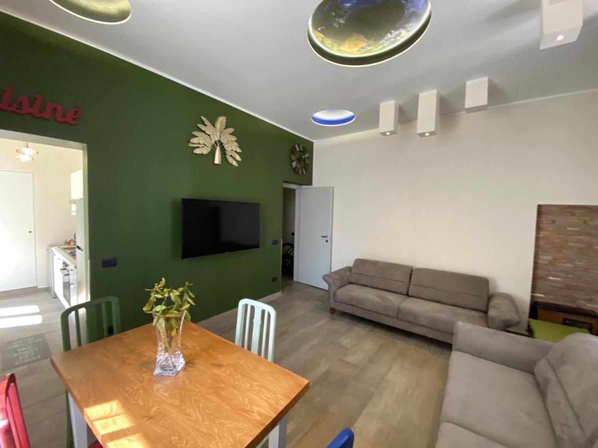 Mondo Vacanze Apartamento Savona Exterior foto