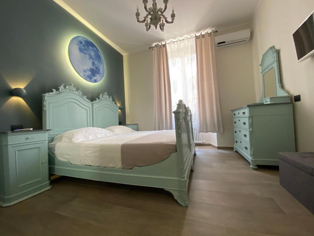 Mondo Vacanze Apartamento Savona Exterior foto